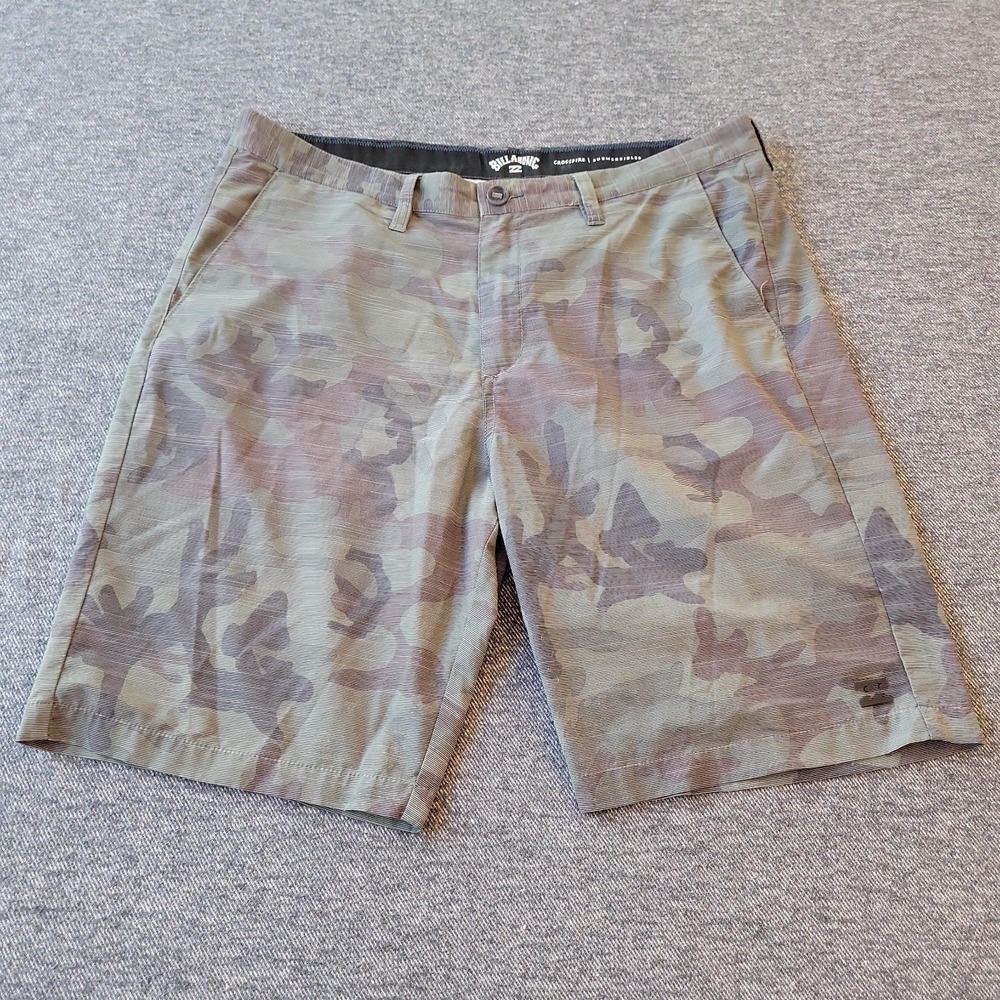 Billabong Crossfire Submersibles Shorts Mens 36 Green Camo Hybrid M203NBCS